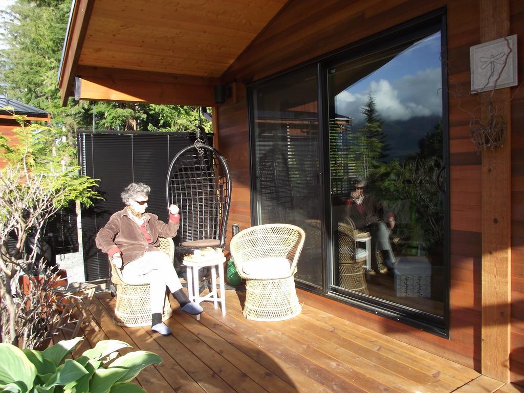 Wild Coast Chalets 포트 렌프루 객실 사진
