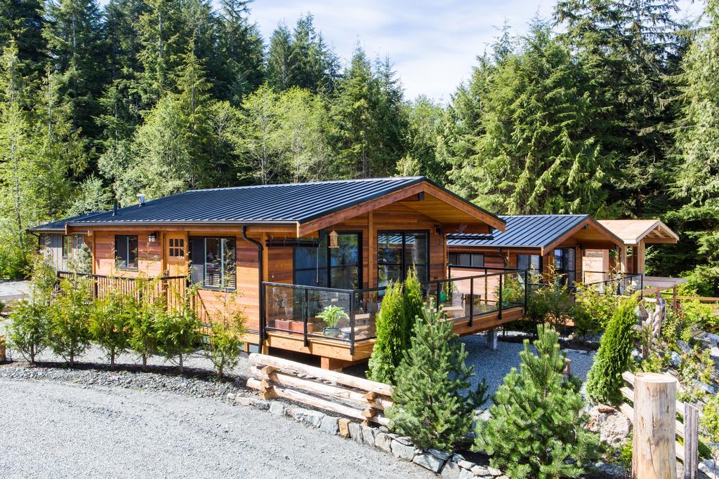 Wild Coast Chalets 포트 렌프루 객실 사진