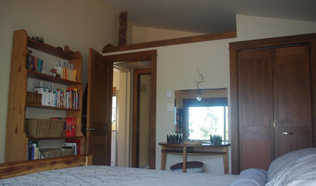 Wild Coast Chalets 포트 렌프루 객실 사진
