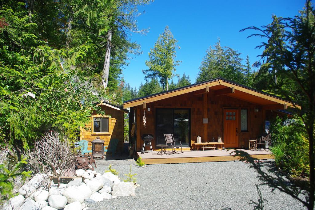 Wild Coast Chalets 포트 렌프루 객실 사진